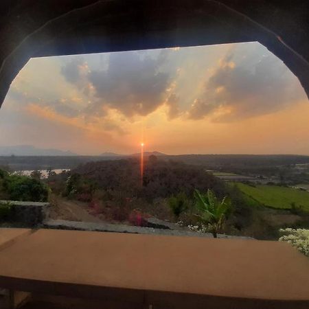 Eze Nof - A Hilltop Villa With 360º Water View ナーシク エクステリア 写真